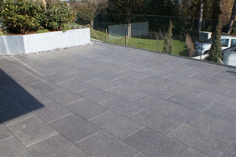 China Basalt Schwarz Bodenplatten - Fontarocca AG -Natursteine für